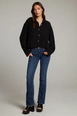 Chaser Brand Coral True Black Button Up Top New