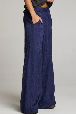 Chaser Brand Journey Sapphire Pant Fashion