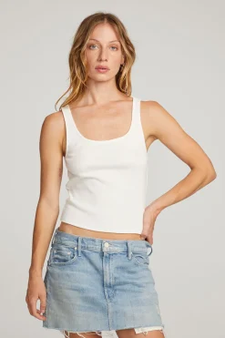 Chaser Brand Lander White Tank Best Sale