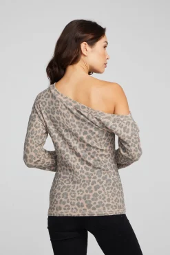 Chaser Brand Leopard Star Long Sleeve Clearance