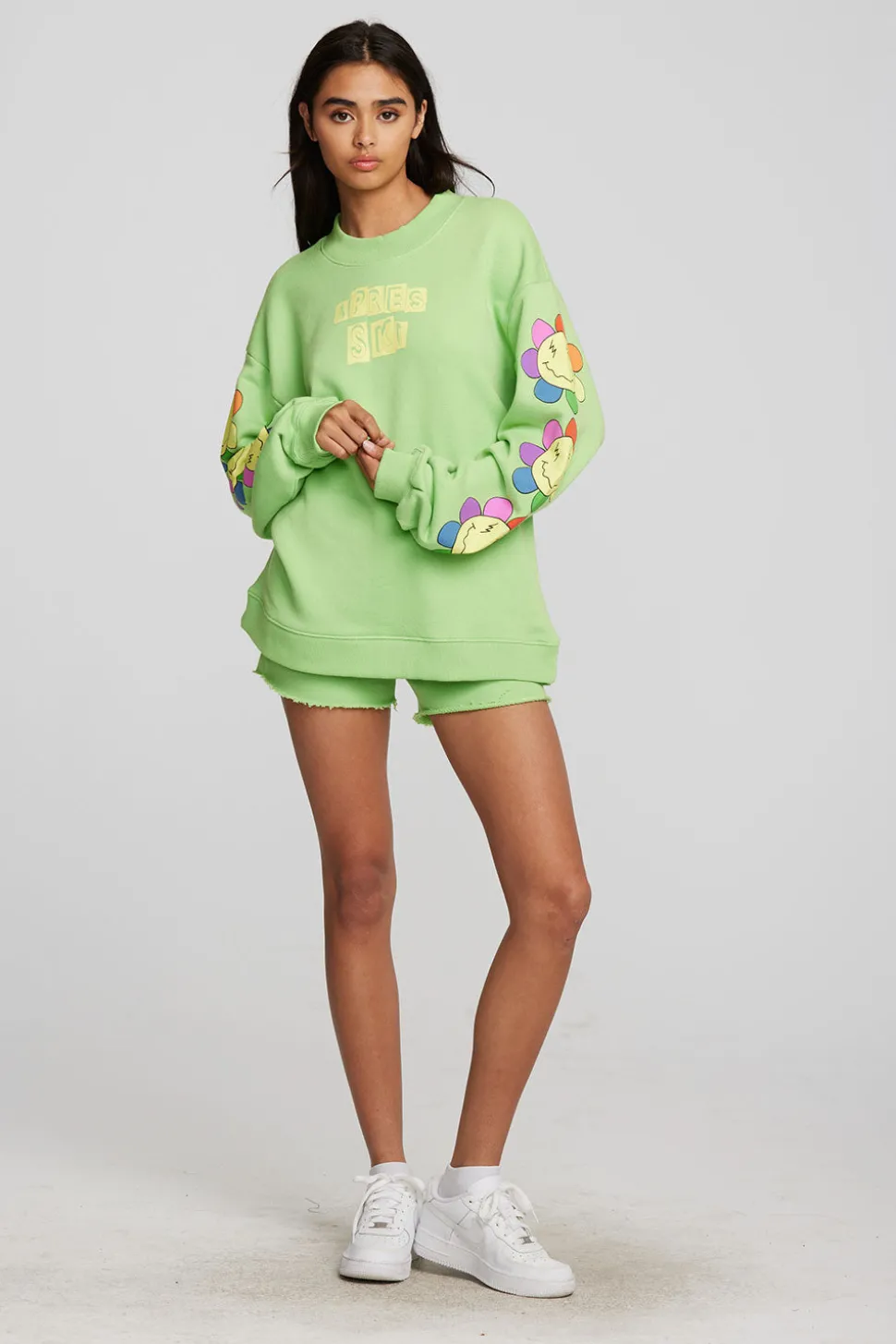 Chaser Brand Smiley Daisy Shorts New