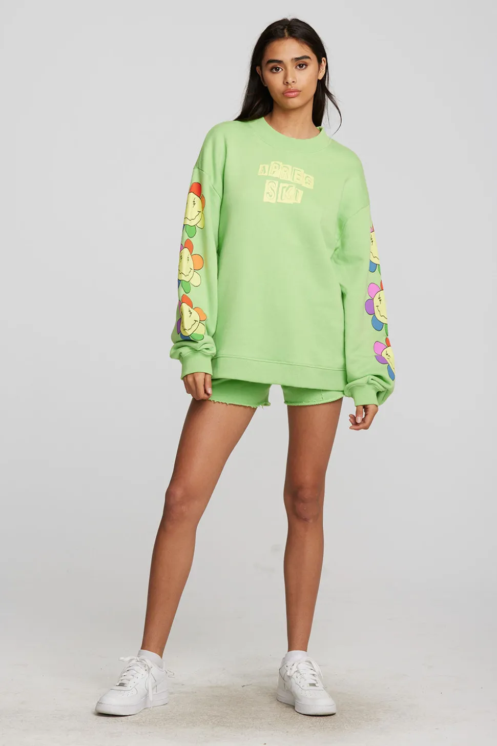 Chaser Brand Smiley Daisy Shorts New
