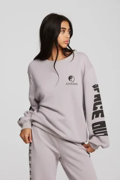 Chaser Brand World Icons Pullover Outlet